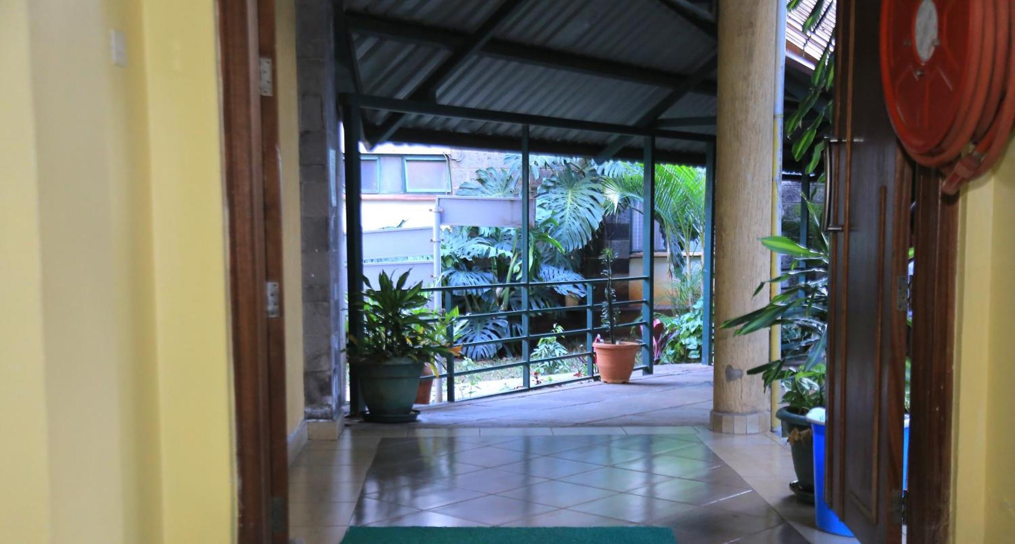 Ack Guest House Nairobi Exterior photo